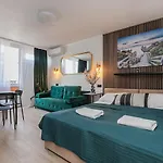 Unitapartments Rondo Onz 3-pokojowe W Centrum Warszawy 1-8 Osob Parking Metro Wifi Winda شقة