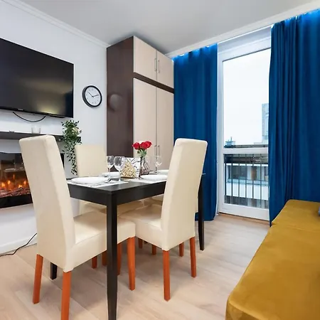 Unitapartments Rondo Onz 3-pokojowe W Centrum Warszawy 1-8 Osob Parking Metro Wifi Winda Appartement