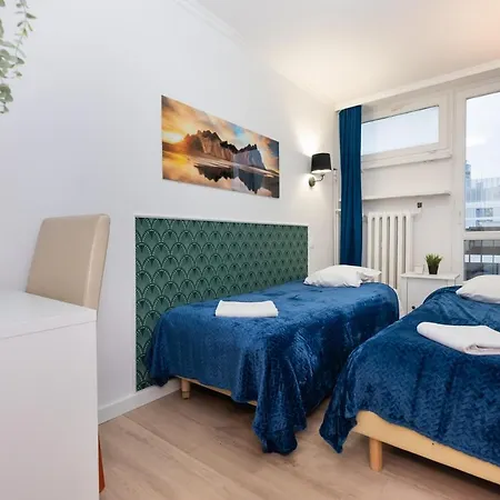 Unitapartments Rondo Onz 3-pokojowe W Centrum Warszawy 1-8 Osob Parking Metro Wifi Winda * Warschau