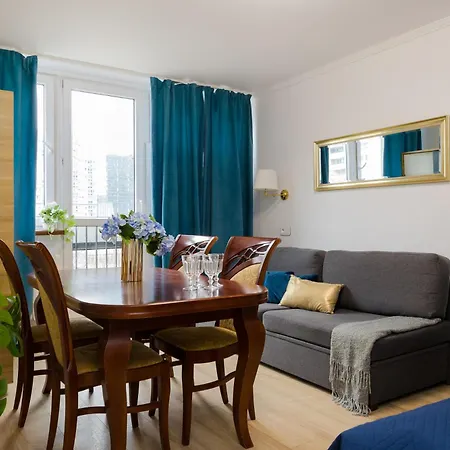 Unitapartments Rondo Onz 3-pokojowe W Centrum Warszawy 1-8 Osob Parking Metro Wifi Winda Appartement Warschau