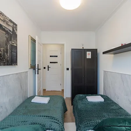 Unitapartments Rondo Onz 3-pokojowe W Centrum Warszawy 1-8 Osob Parking Metro Wifi Winda Warschau