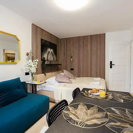 Appartement Unitapartments Rondo Onz 3-pokojowe W Centrum Warszawy 1-8 Osob Parking Metro Wifi Winda