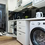 Unitapartments Rondo Onz 3-pokojowe W Centrum Warszawy 1-8 Osób Parking Metro Wifi Winda