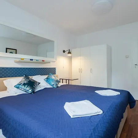 Unitapartments Rondo Onz 3-pokojowe W Centrum Warszawy 1-8 Osób Parking Metro Wifi Winda