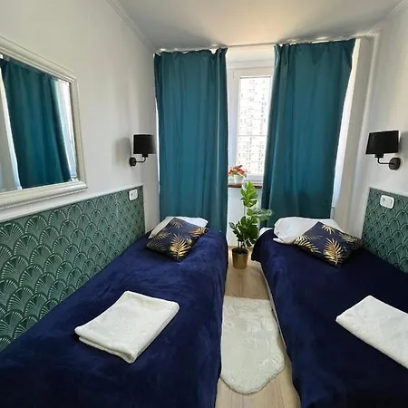 Unitapartaments Short Rent In By Metro Station Rondo Onz With 3bedrooms 23