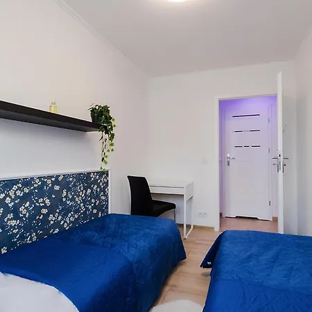 Unitapartments Rondo Onz 3-pokojowe W Centrum Warszawy 1-8 Osob Parking Metro Wifi Winda