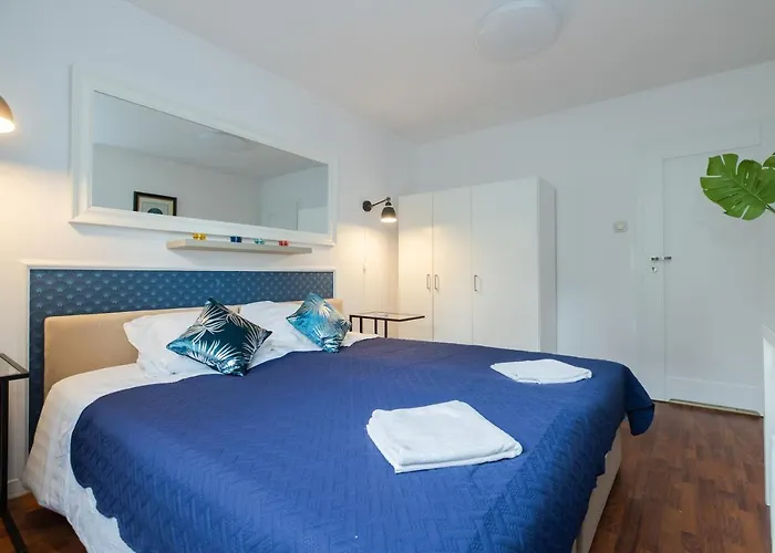 Unitapartments Rondo Onz 3-pokojowe W Centrum Warszawy 1-8 Osob Parking Metro Wifi Winda