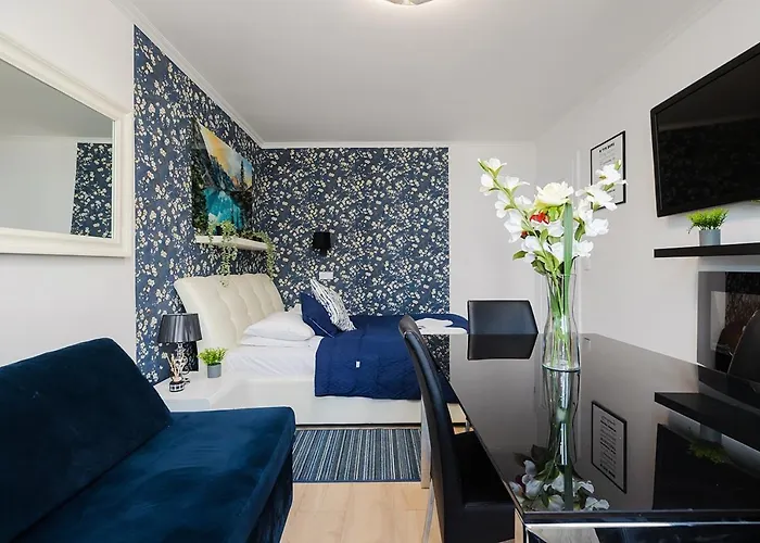 Unitapartments Rondo Onz 3-pokojowe W Centrum Warszawy 1-8 Osob Parking Metro Wifi Winda * Warsaw