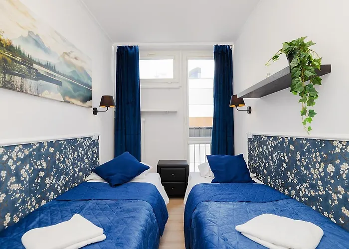 Unitapartments Rondo Onz 3-pokojowe W Centrum Warszawy 1-8 Osob Parking Metro Wifi Winda Apartment Warsaw