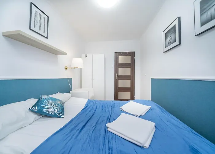 Unitapartments Rondo Onz 3-pokojowe W Centrum Warszawy 1-8 Osob Parking Metro Wifi Winda