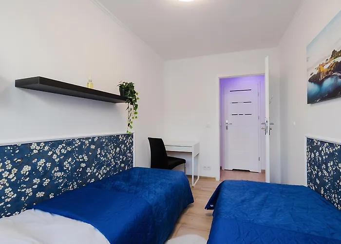 Unitapartments Rondo Onz 3-pokojowe W Centrum Warszawy 1-8 Osob Parking Metro Wifi Winda