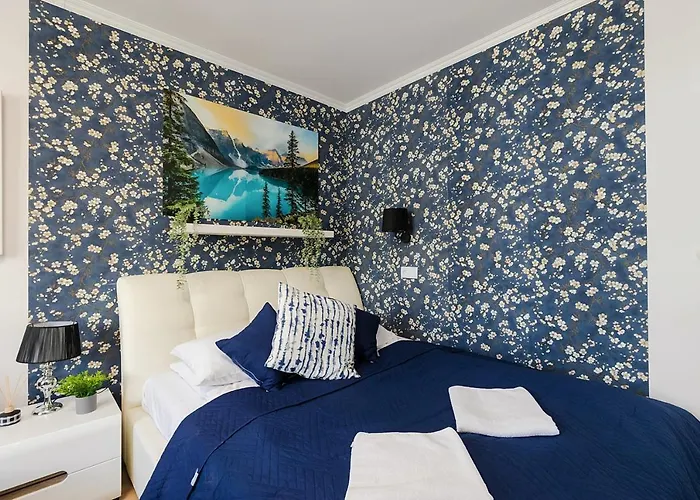 Unitapartments Rondo Onz 3-pokojowe W Centrum Warszawy 1-8 Osob Parking Metro Wifi Winda