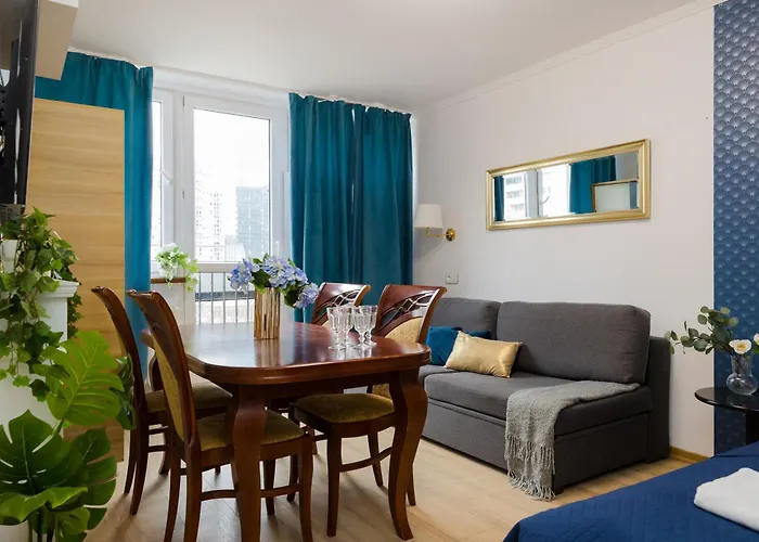 Unitapartments Rondo Onz 3-pokojowe W Centrum Warszawy 1-8 Osob Parking Metro Wifi Winda شقة وارسو