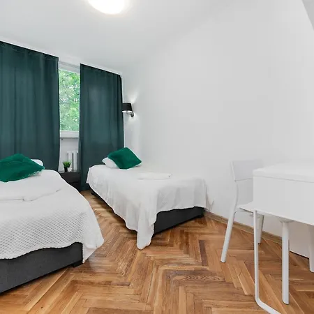 Unitapartments Rondo Onz 3-pokojowe W Centrum Warszawy 1-8 Osob Parking Metro Wifi Winda Апартаменты *