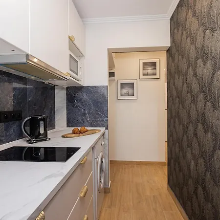 Unitapartments Rondo Onz 3-pokojowe W Centrum Warszawy 1-8 Osob Parking Metro Wifi Winda * Варшава