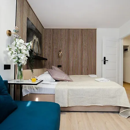 Unitapartments Rondo Onz 3-pokojowe W Centrum Warszawy 1-8 Osob Parking Metro Wifi Winda *